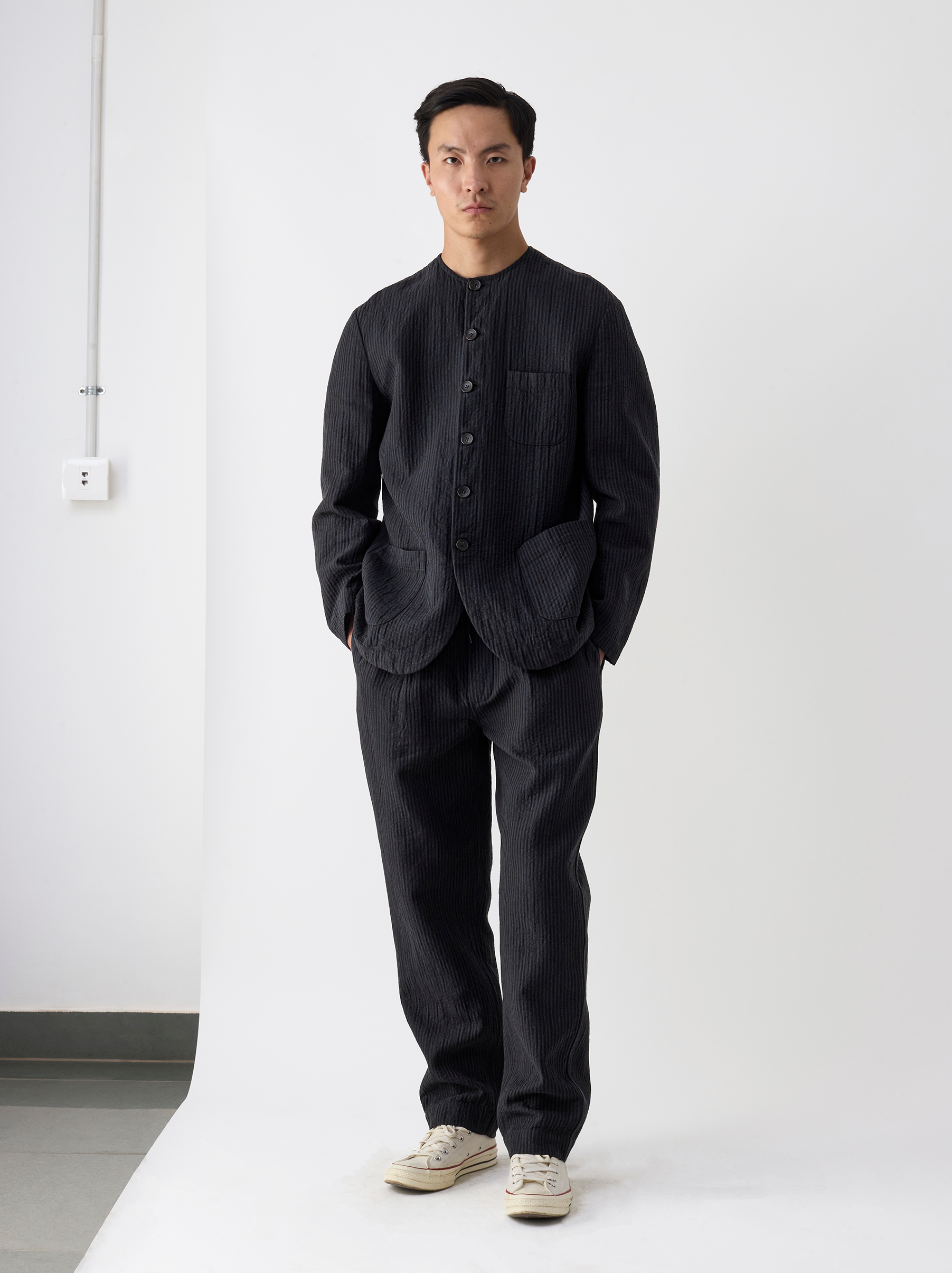 IT.EXC.23.14 PADDED ROUND NECK JACKET