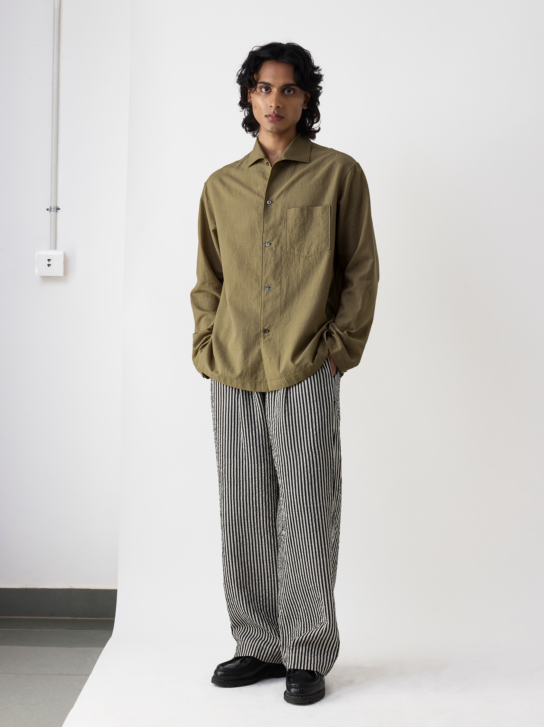 IT.024.14.99 HANDWOVEN EASY SHIRT