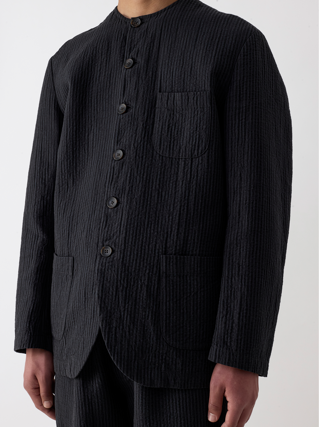 IT.EXC.23.14 PADDED ROUND NECK JACKET