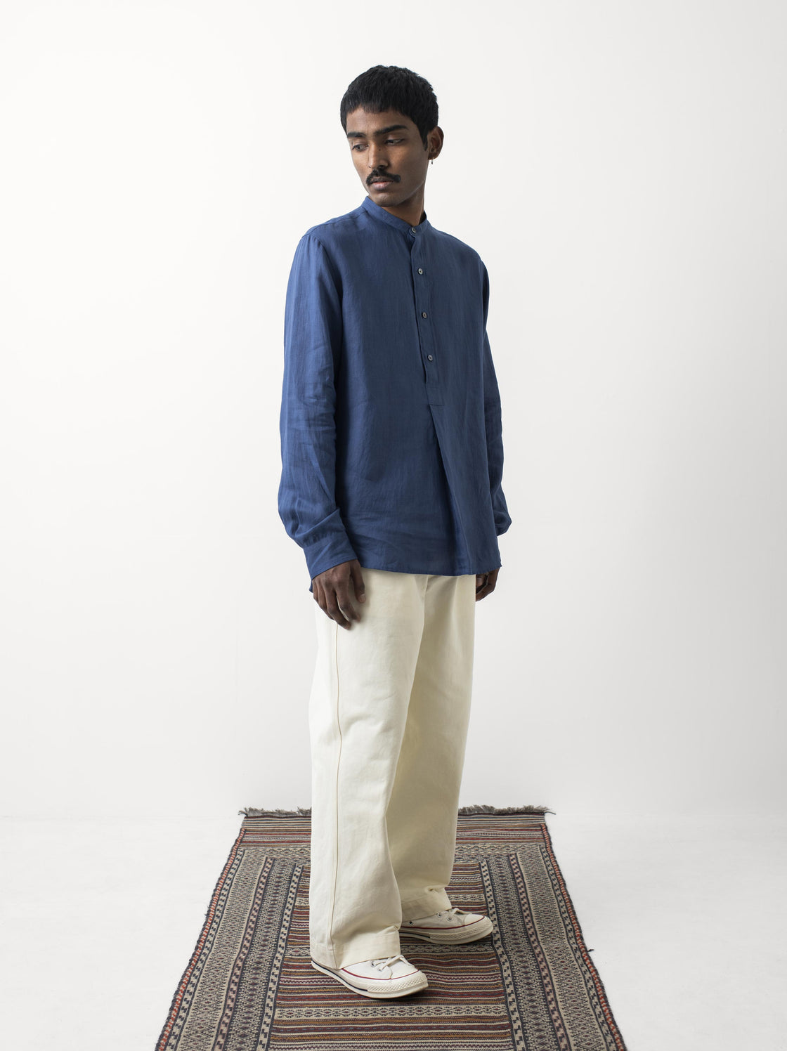 IT.EXC.22.06 FRONT PLACKET SHIRT