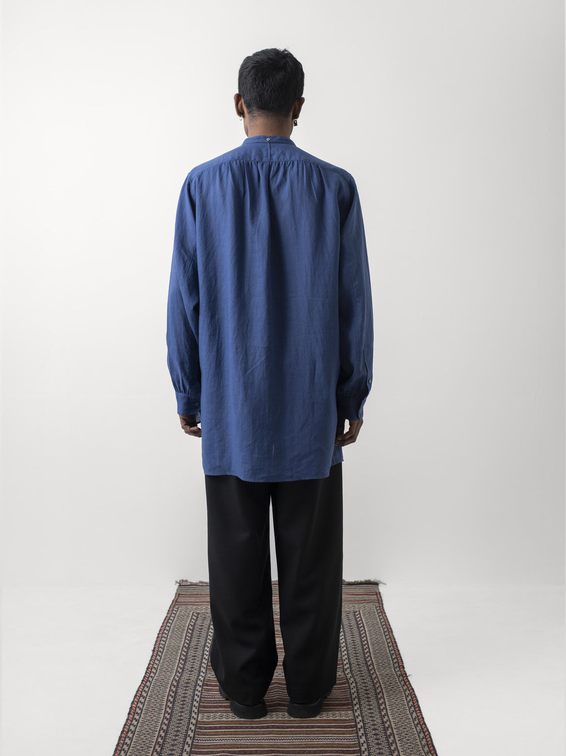 IT.018.02.120 LONG SHIRT