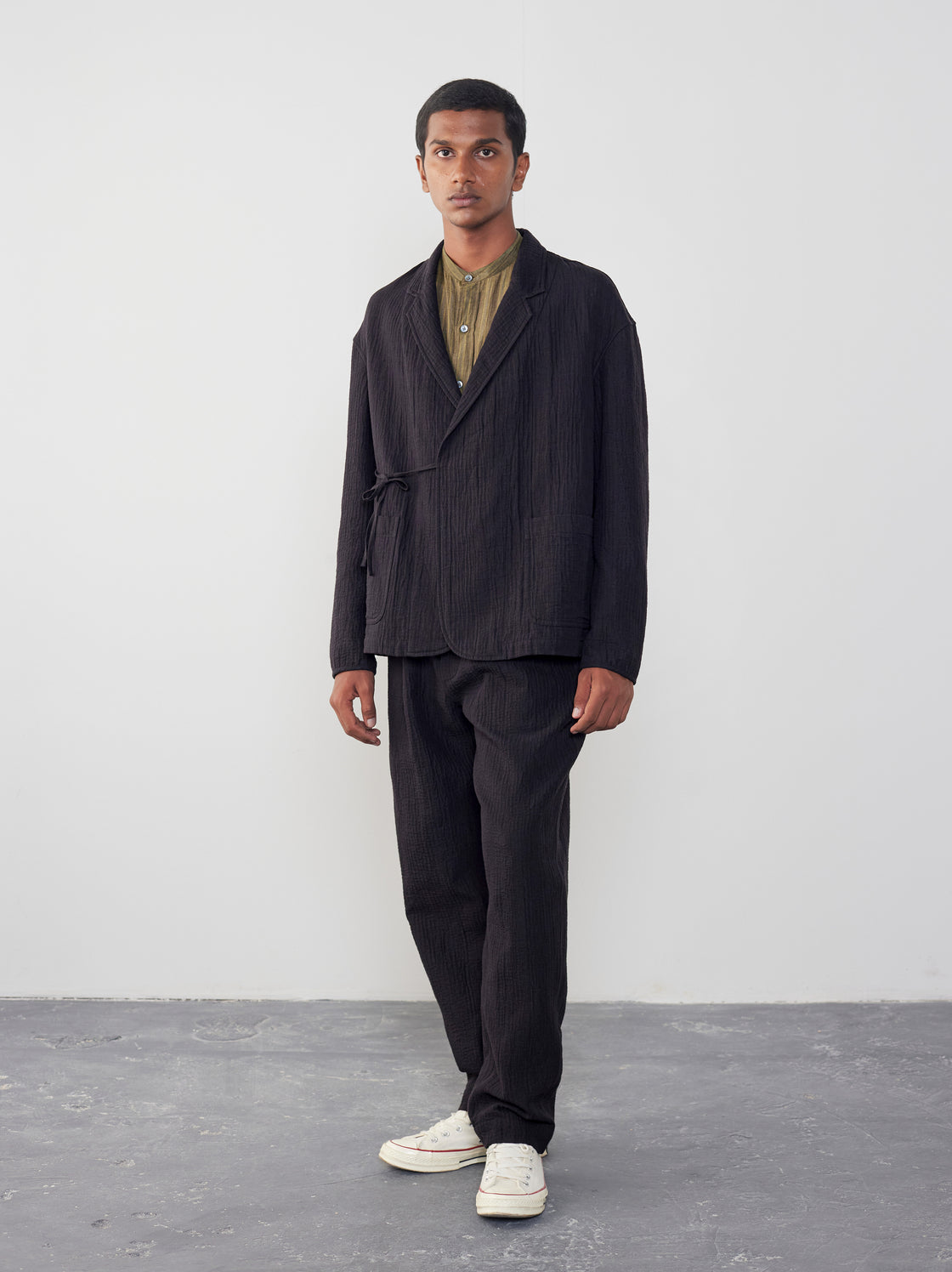 IT.EXC.23.26 OVERDYED PADDED WRAP JACKET