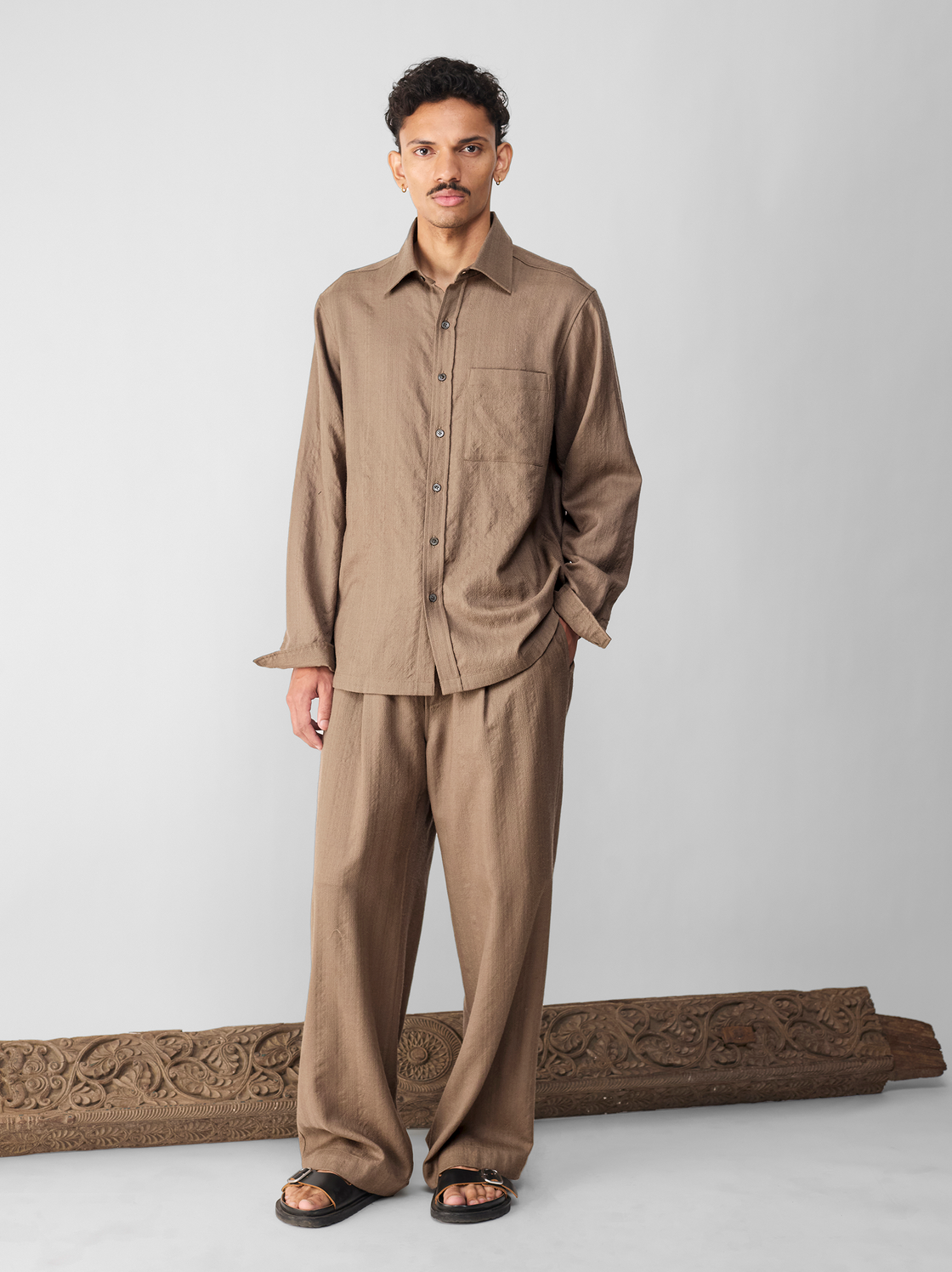 IT.024.15.119 EASY SHIRT