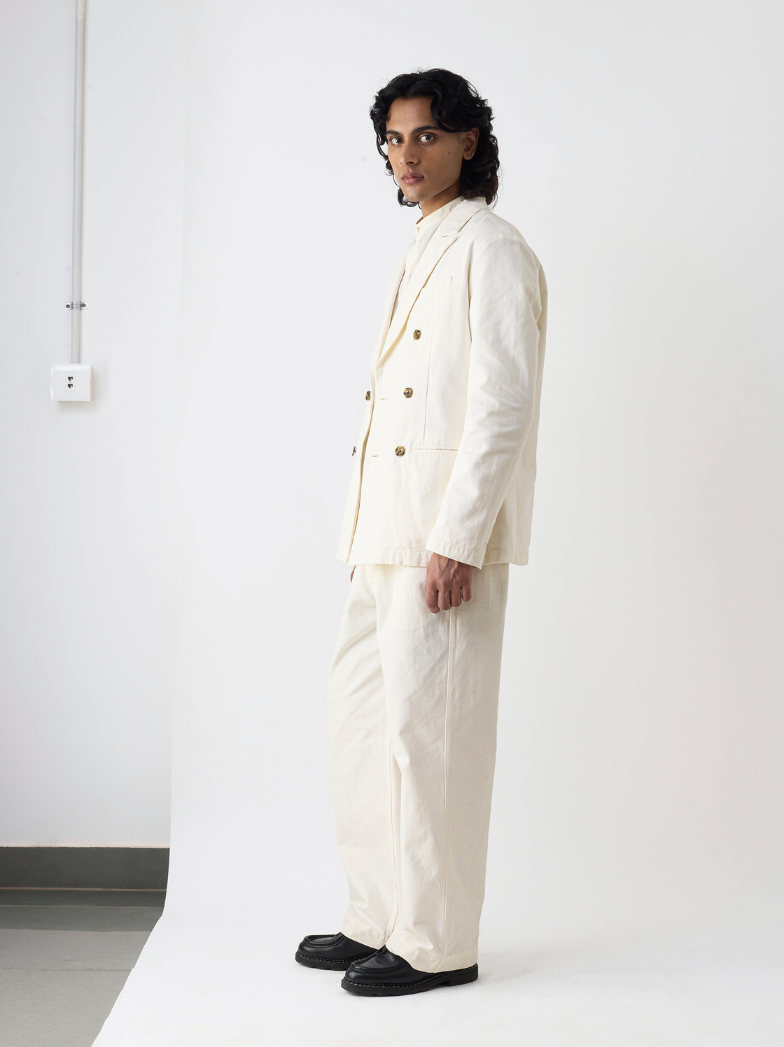 IT.024.14.106 DOUBLE BREASTED JACKET