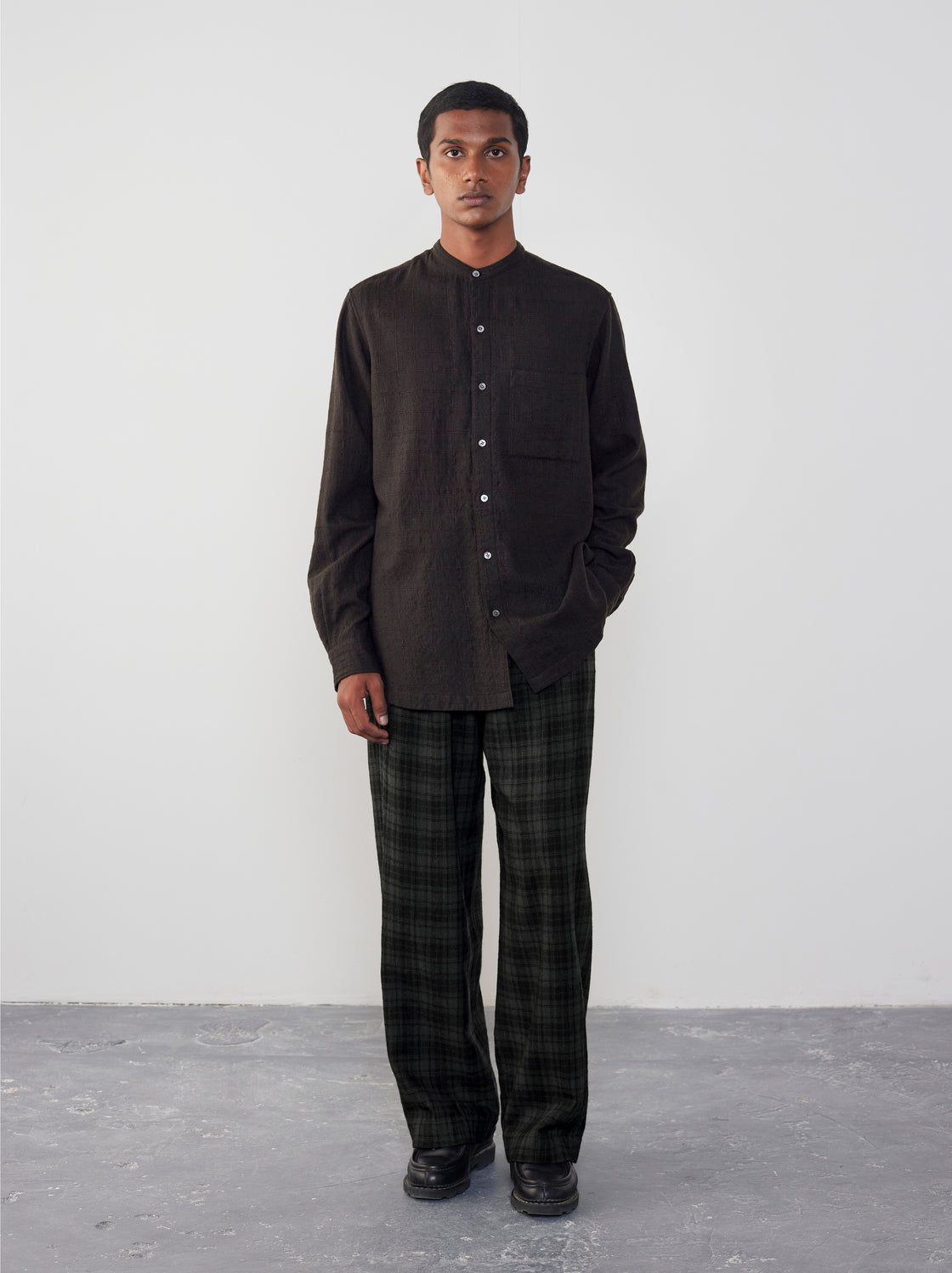 IT.EXC.23.18 BAND COLLAR EASY SHIRT