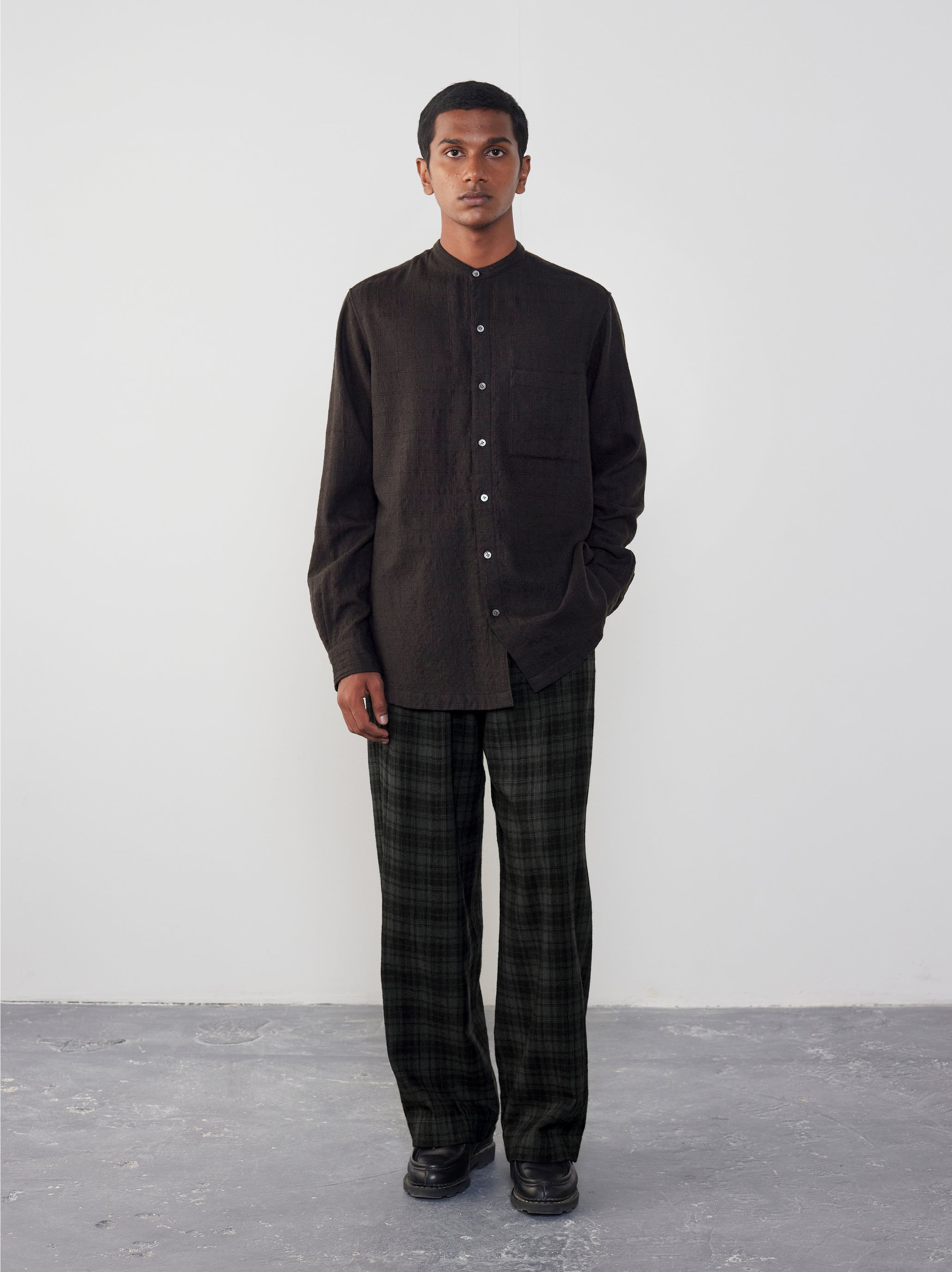 IT.EXC.23.18 BAND COLLAR EASY SHIRT