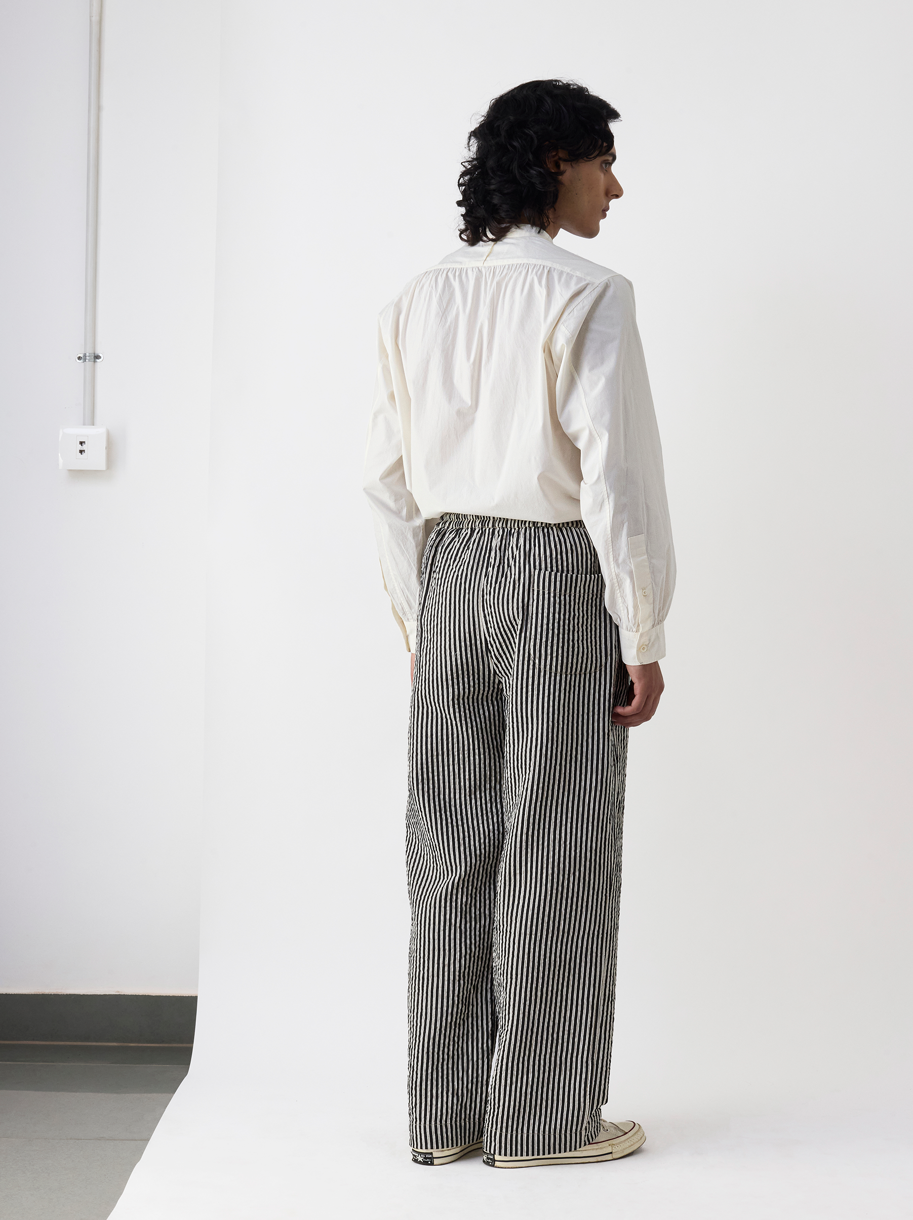 IT.024.14.111 STRIPE DRAWSTRING PANTS