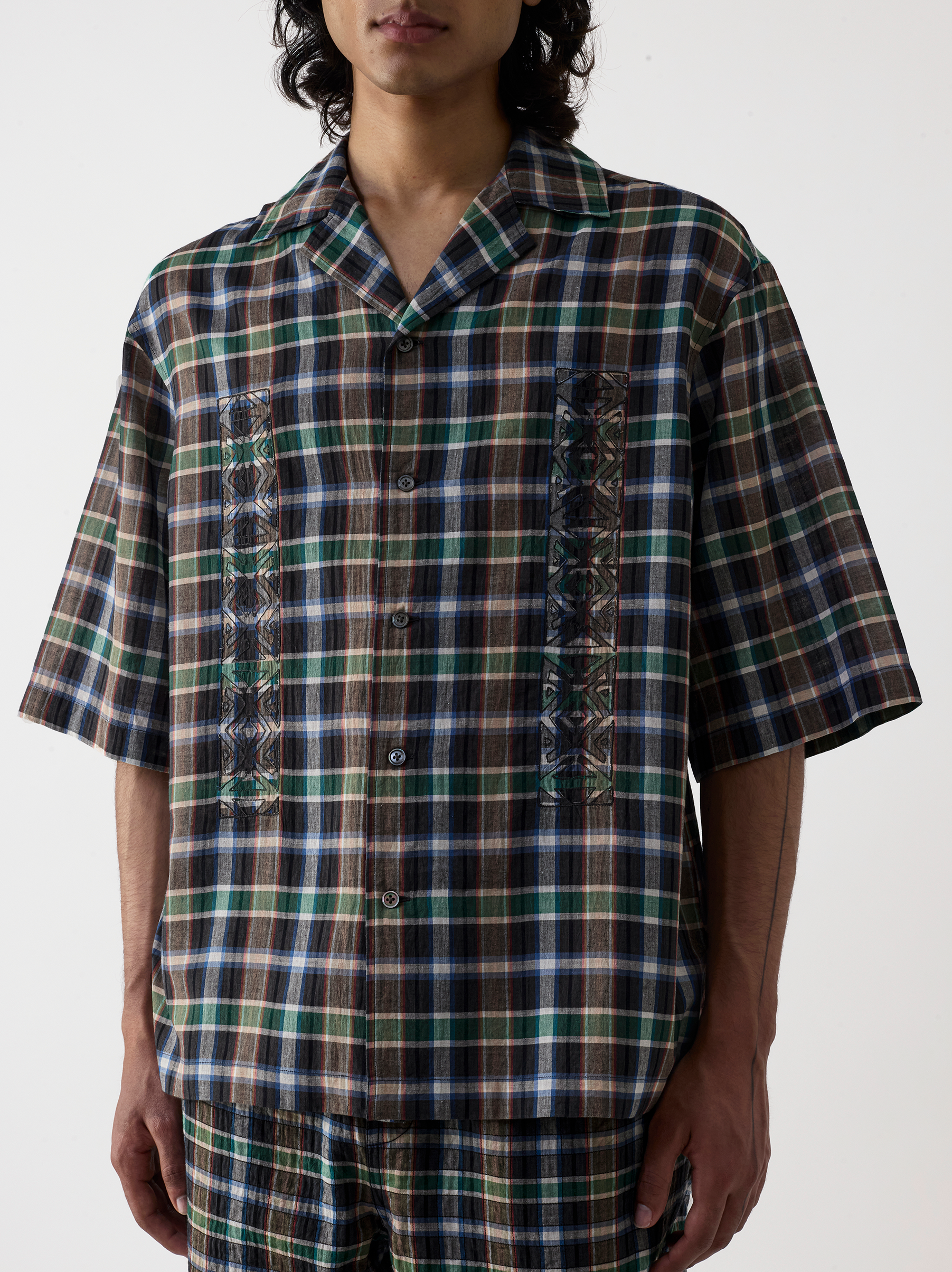 IT.024.14.92 EMBROIDERED CAMP SHIRT