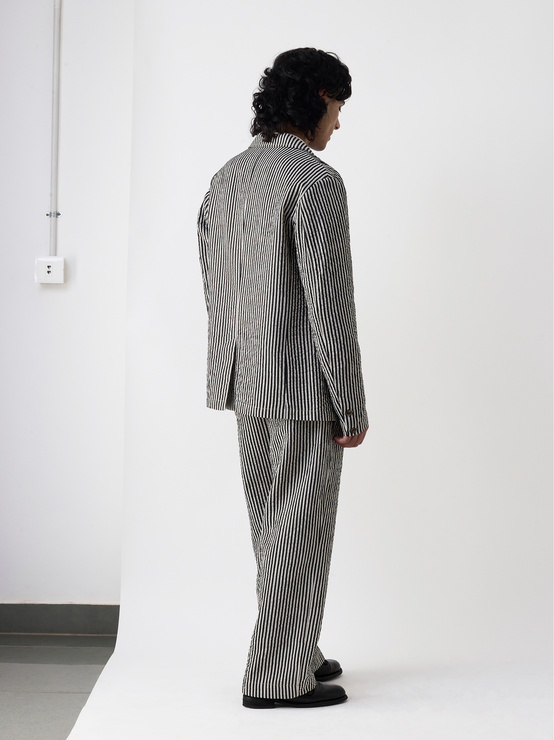 IT.024.14.113 PADDED STRIPE JACKET