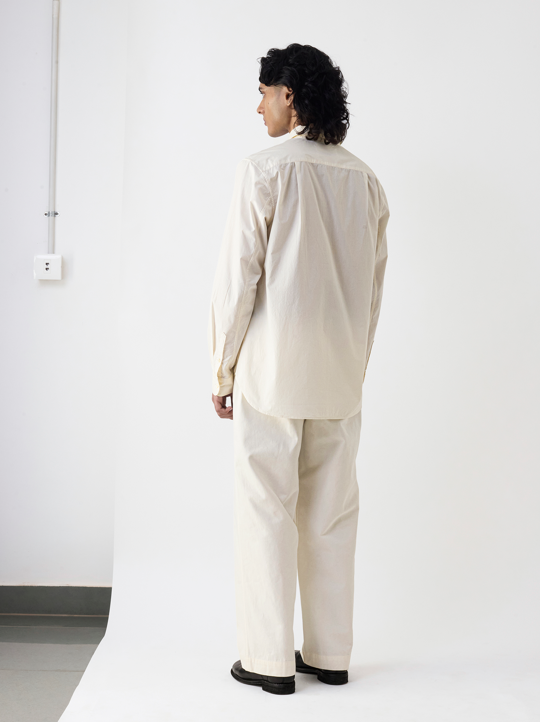 IT.024.14.94 CLASSIC SHIRT