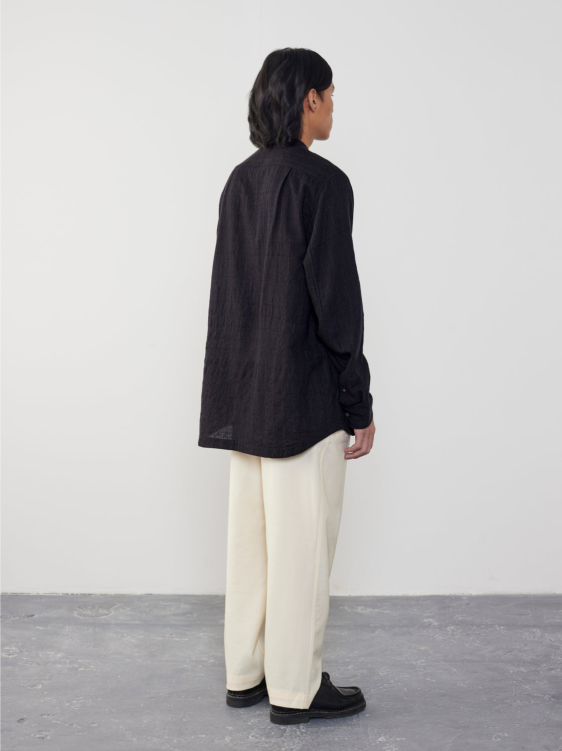 IT.EXC.23.18 BAND COLLAR EASY SHIRT