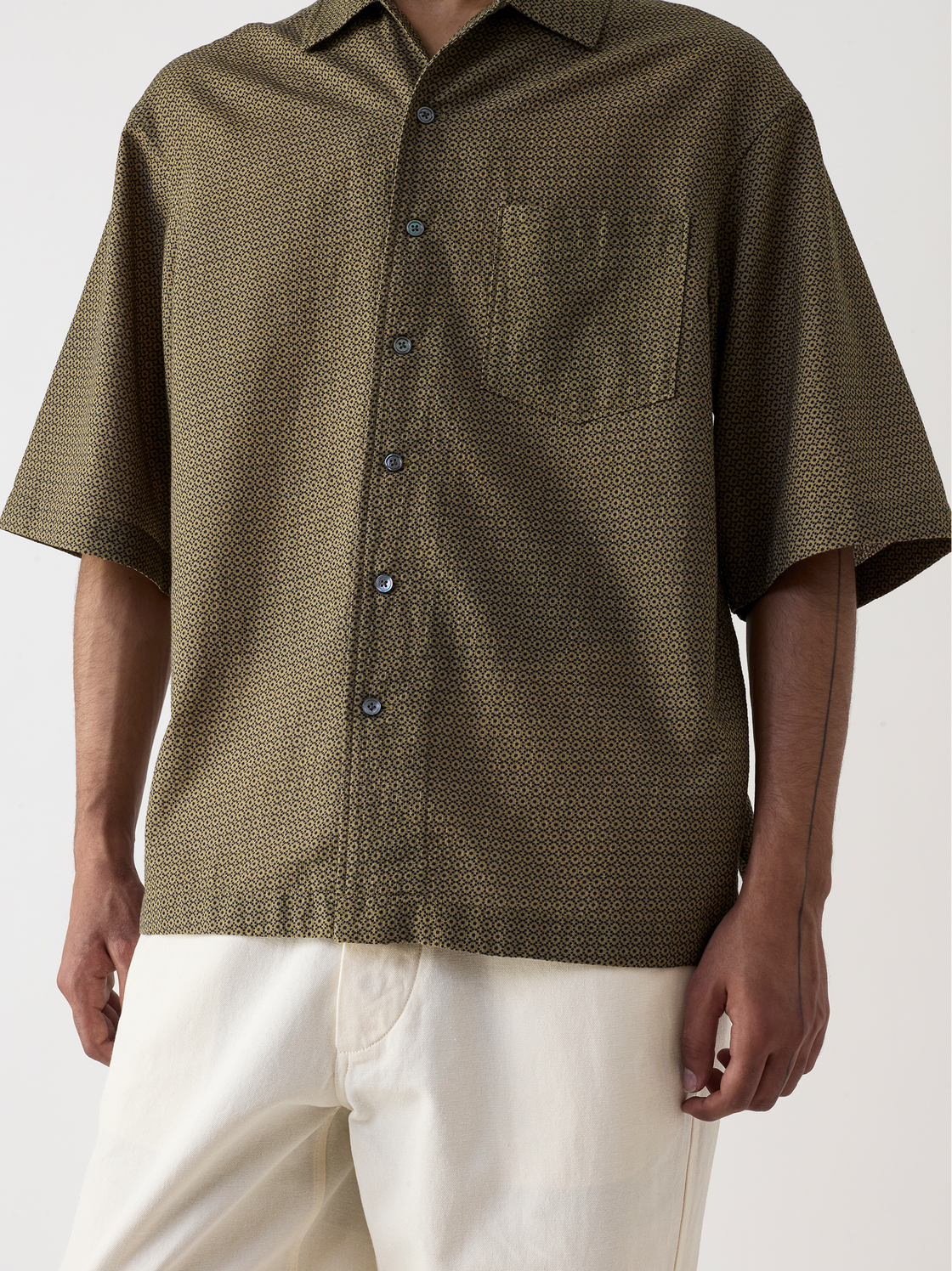 IT.024.14.109 DOT PRINT CAMP SHIRT