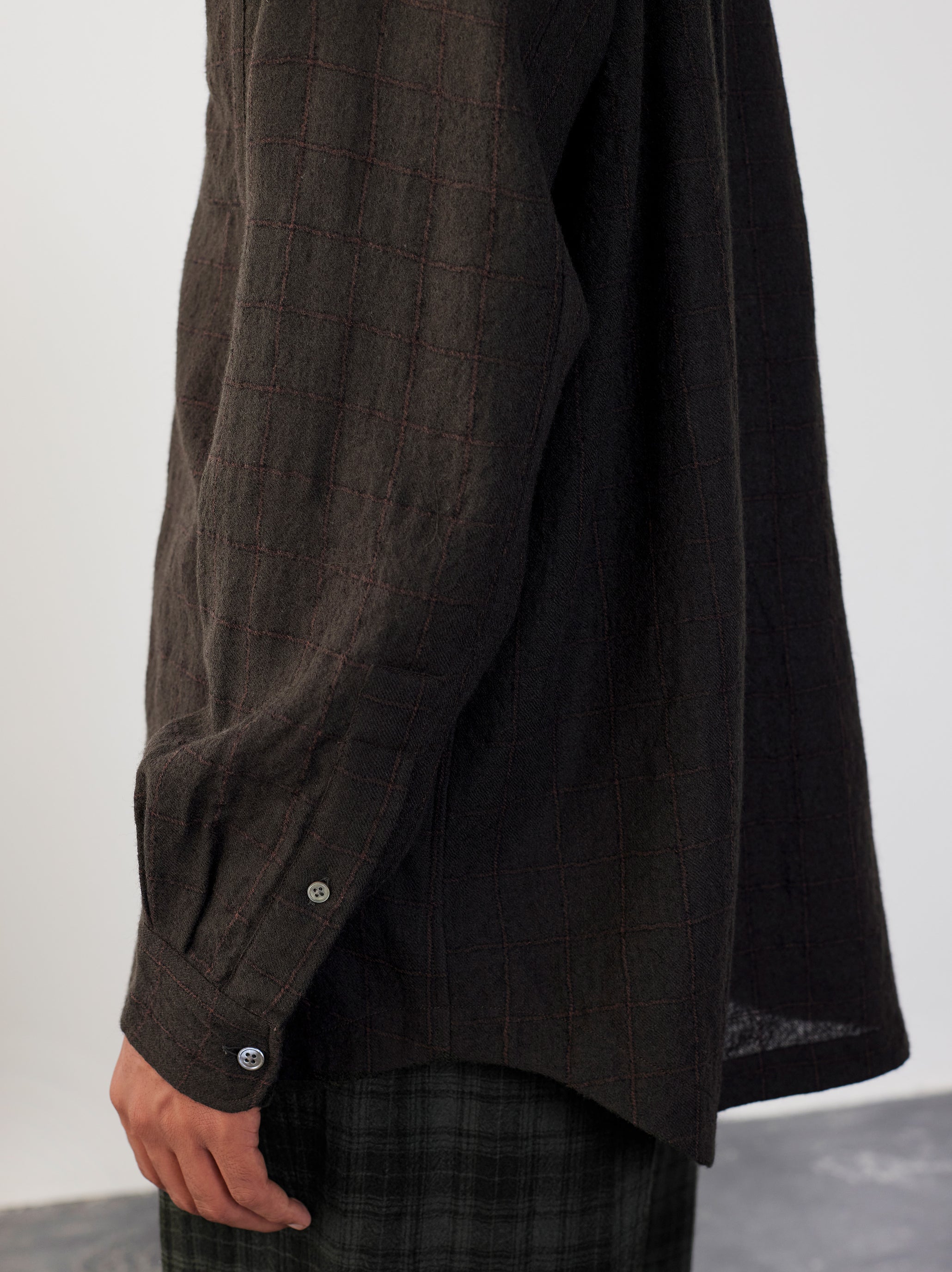 IT.EXC.23.18 BAND COLLAR EASY SHIRT